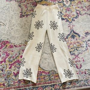 Black and white flower pants